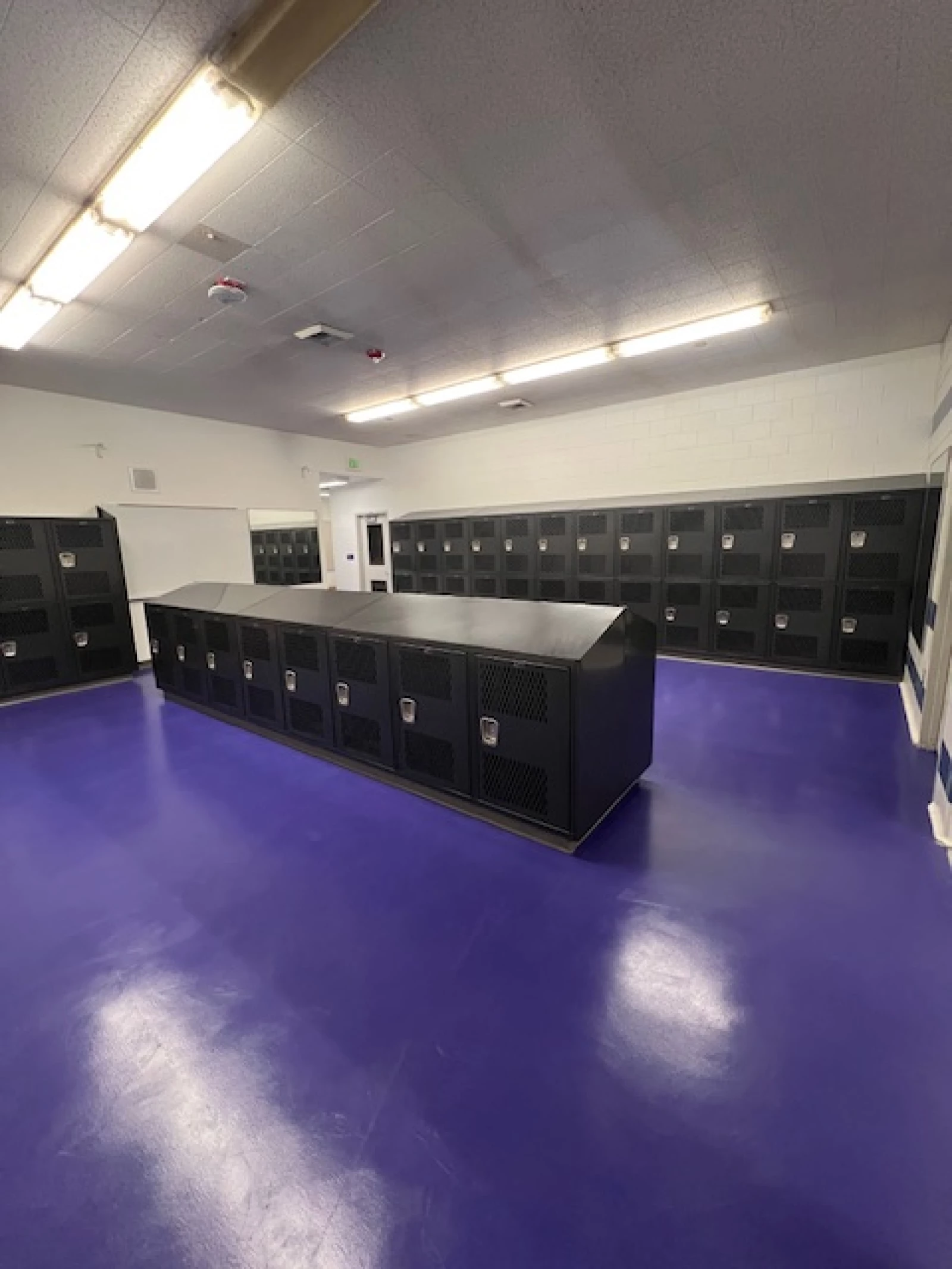 Foster High School & Showalter Middle School Locker Room Remodels - Project Gallery #4