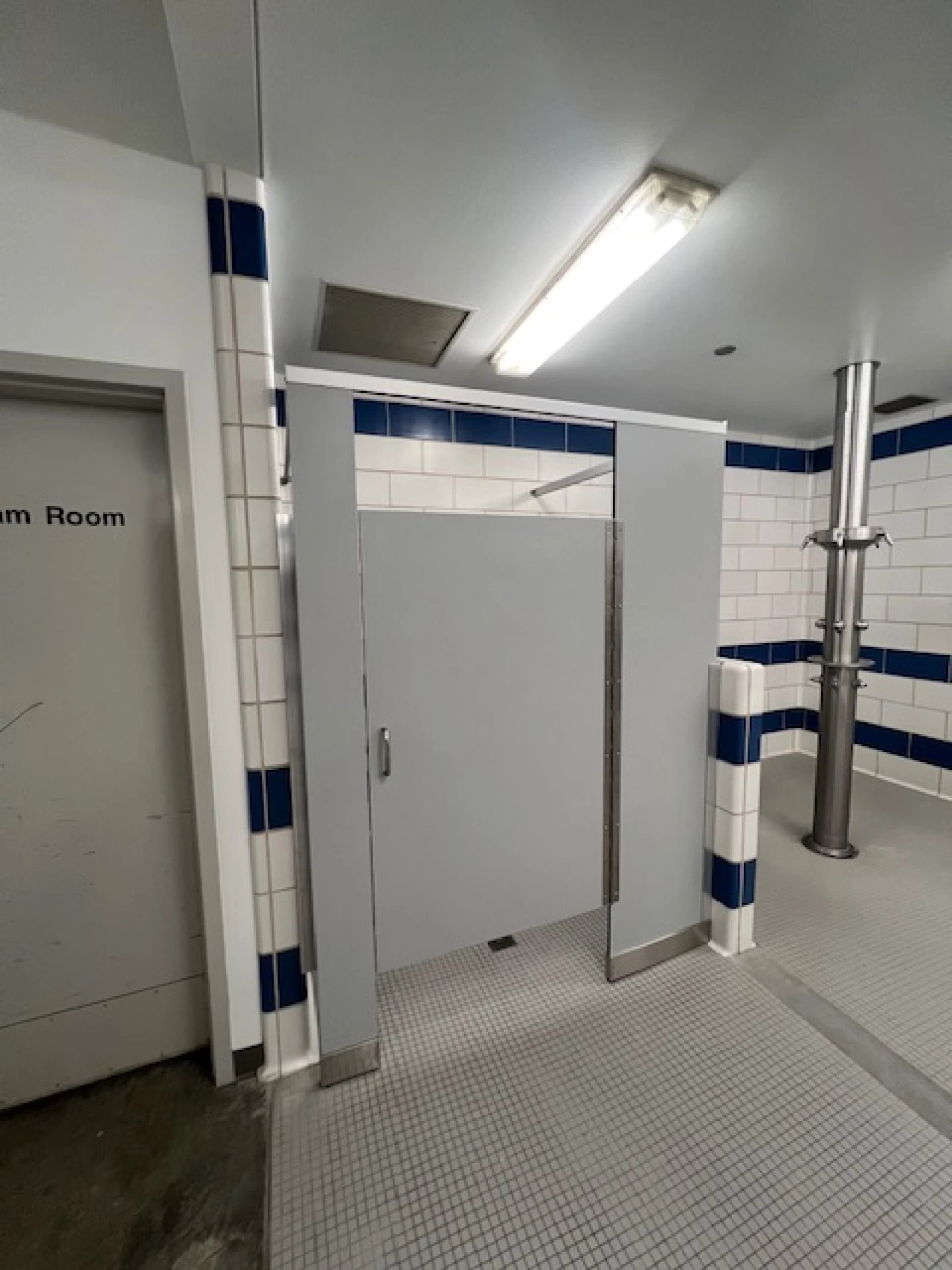 Foster High School & Showalter Middle School Locker Room Remodels - Project Gallery #7